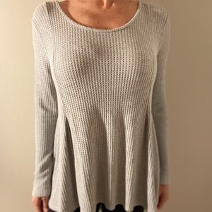 Gray Sinuous Top